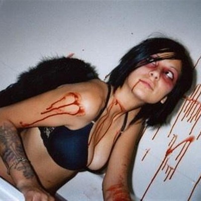 Dark And Slutty Emo Amateur Chicks