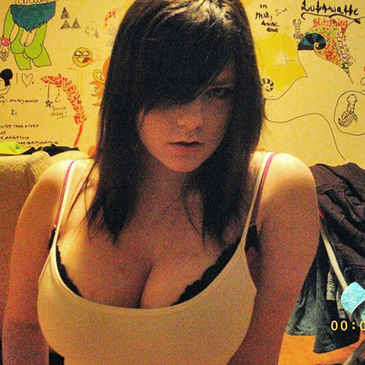 Super Busty Emo Webcam Masturbation