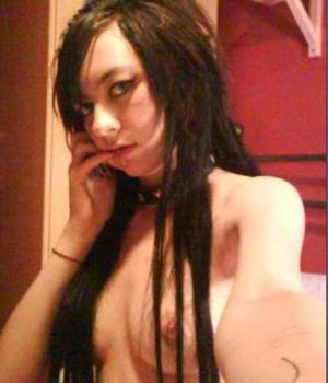 Collared Emo Amateur Nude Self Pics