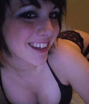 Cute Emo Amateur Flaunting On Webcam