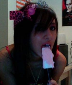 Emo Amateur Teen Giselle Camwhoring with popsicle