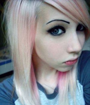 Super Cute Blonde Emo Teen